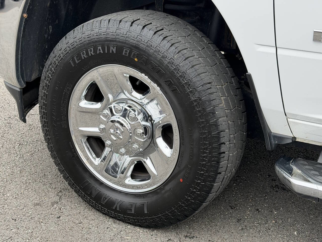 Used 2022 RAM 2500 Tradesman w/ Chrome Appearance Group image 59