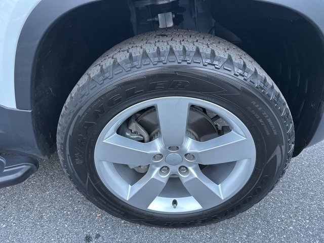 Used 2024 Land Rover Defender 110 S image 9