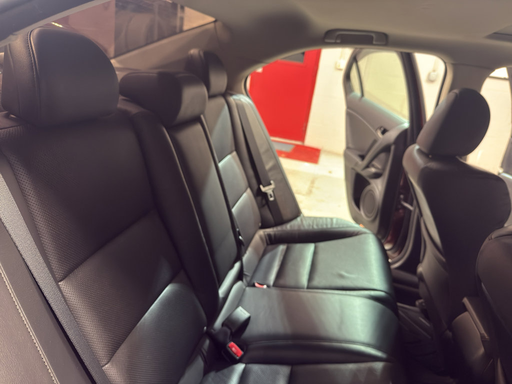 Used 2010 Acura TSX w/ Technology Package image 26
