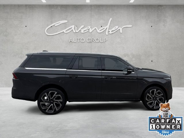 Used 2026 Lincoln Navigator L Black Label AWD/4WD image 17