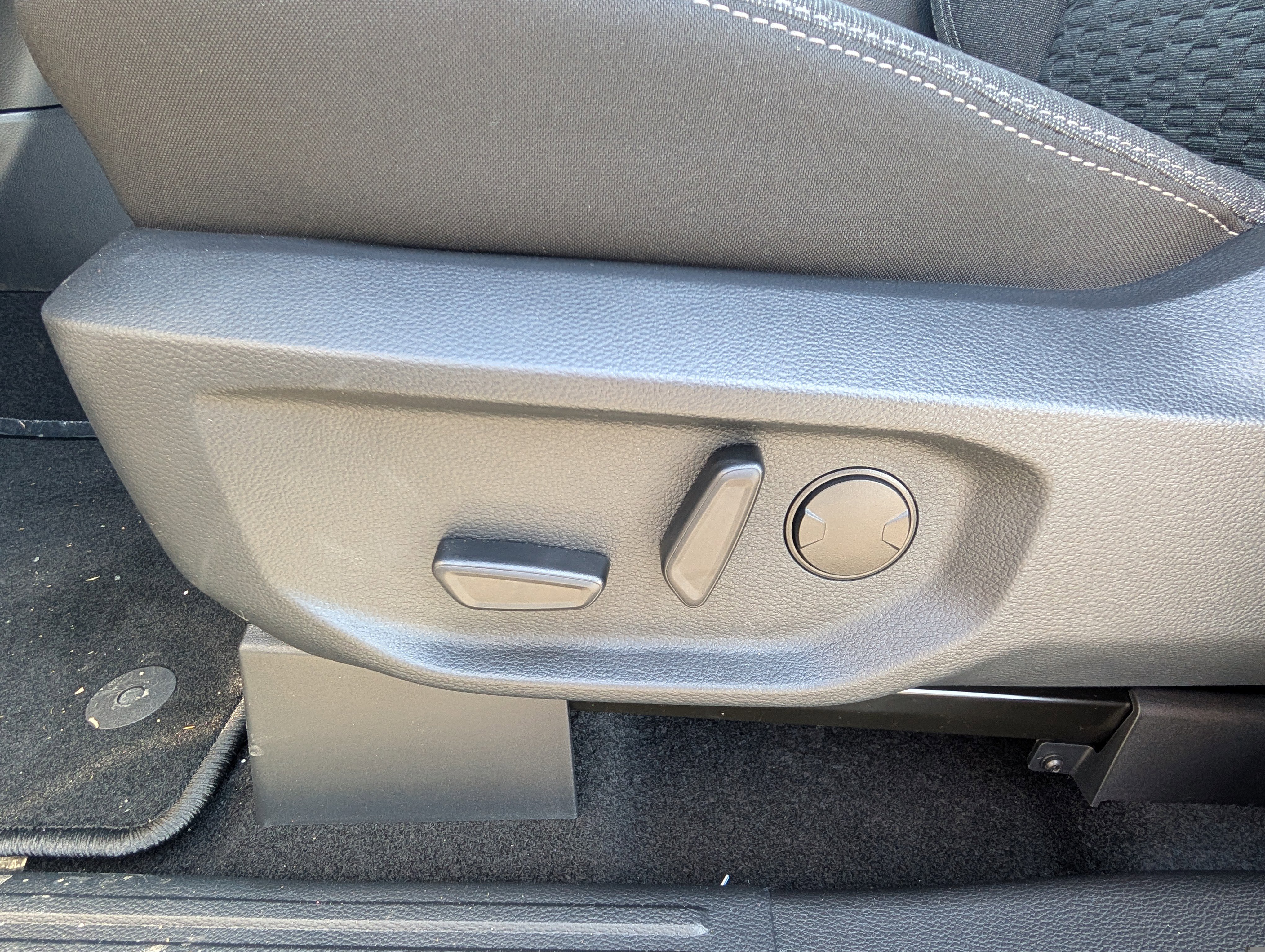 New 2026 Ford Ranger XLT w/ Equipment Group 301A High image 15