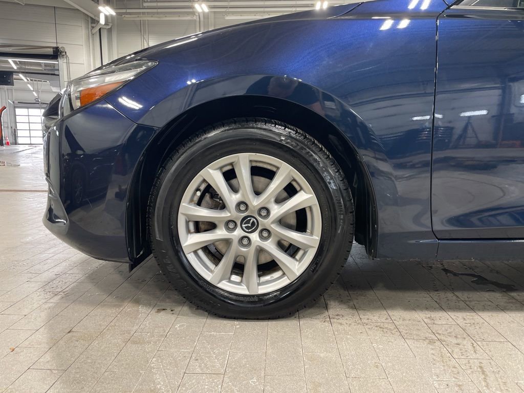 Used 2017 MAZDA MAZDA3 Sport w/ Preferred Equipment Package image 27