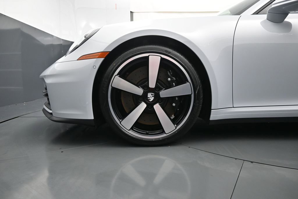Certified 2026 Porsche 911 Targa 4S AWD/4WD image 6