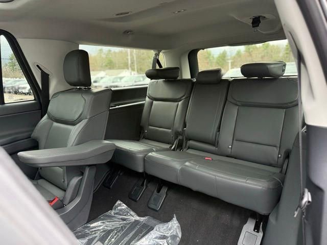 New 2026 Ford Expedition Max Active image 36