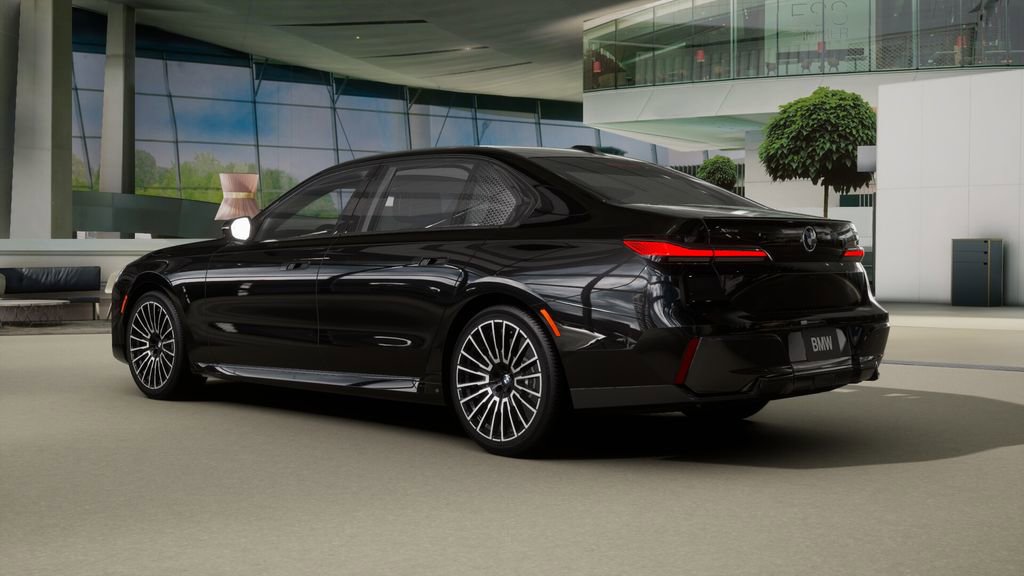 New 2026 BMW 760i xDrive w/ Executive Package image 2