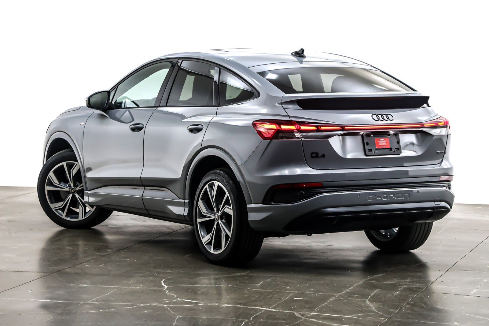 Used 2023 Audi Q4 e-tron Premium w/ Convenience Package image 13