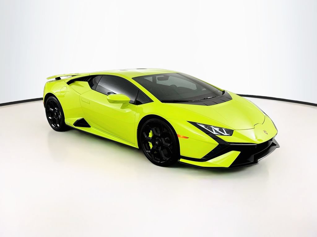 Used 2023 Lamborghini Huracan Tecnica RWD image 3
