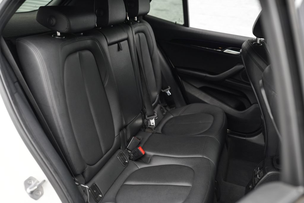 Used 2018 BMW X2 sDrive28i FWD image 25