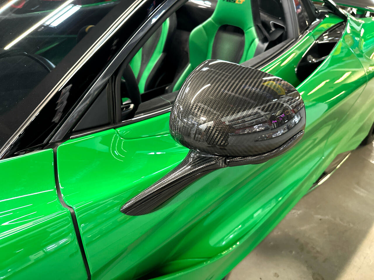 Used 2022 McLaren 765LT image 21