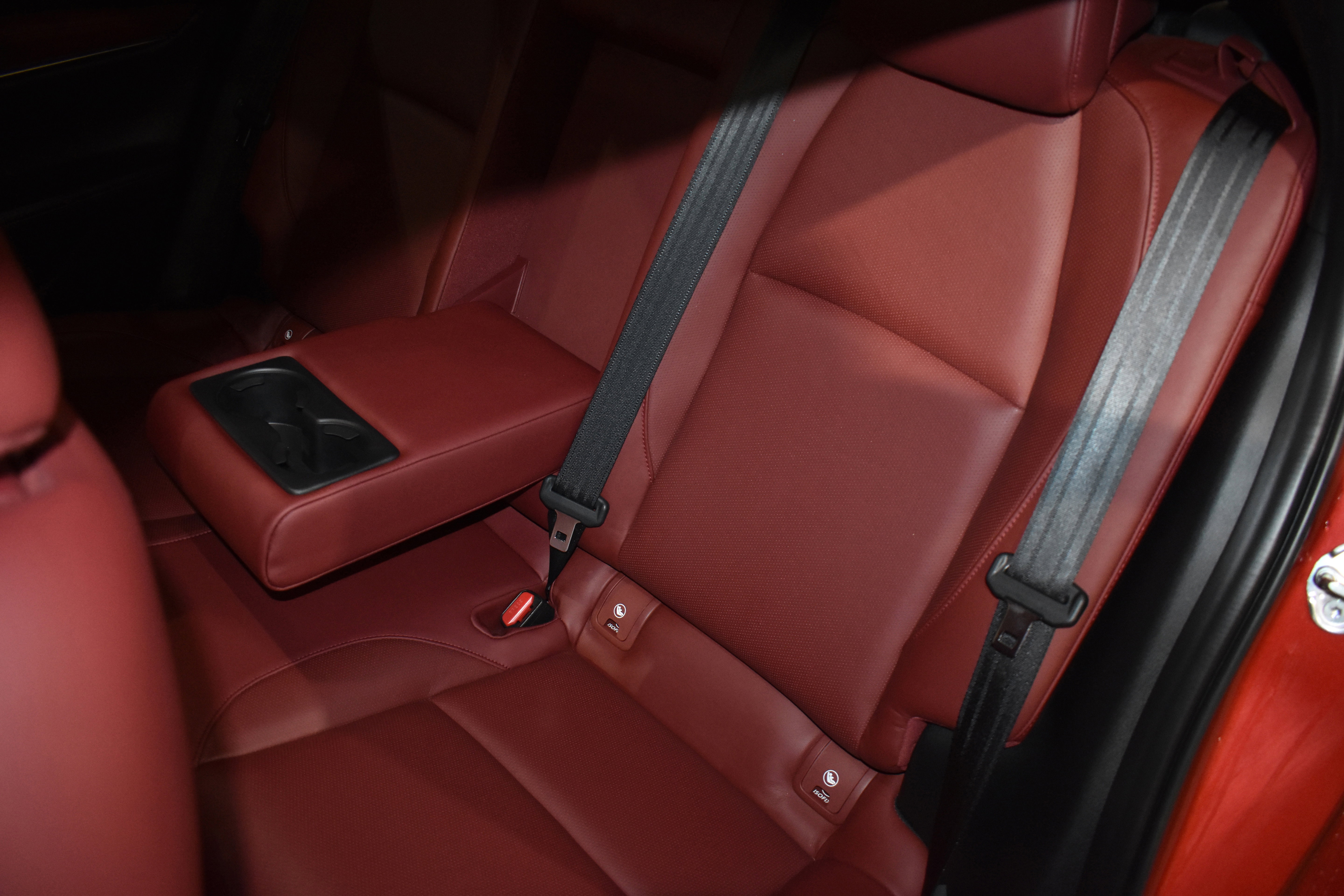 Used 2020 MAZDA MAZDA3 Hatchback w/ Premium Package image 29