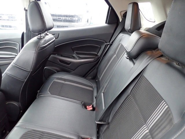 Used 2020 Ford EcoSport SES w/ SES Black Appearance Package image 17