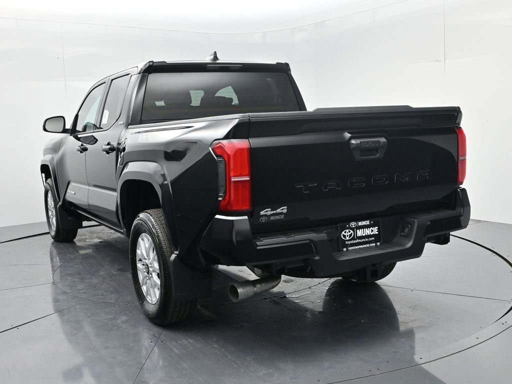 Used 2025 Toyota Tacoma SR5 image 6