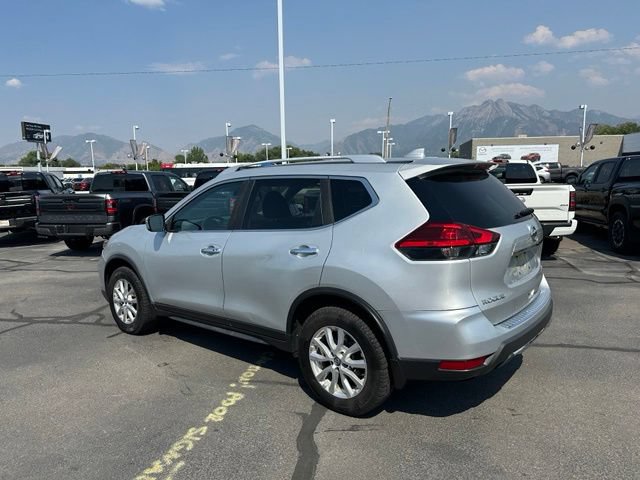 Used 2017 Nissan Rogue SV AWD/4WD image 8