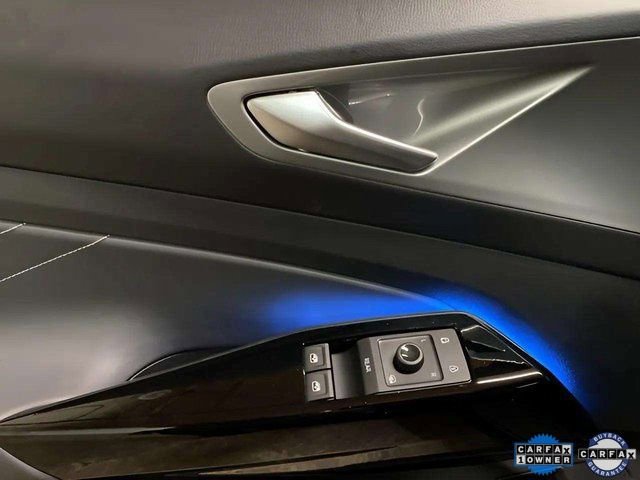Used 2024 Volkswagen ID.4 S image 32