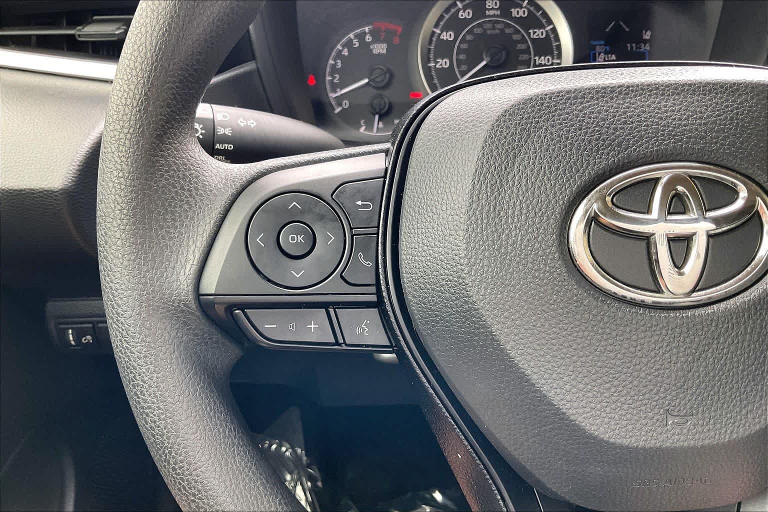 Used 2021 Toyota Corolla LE FWD image 17