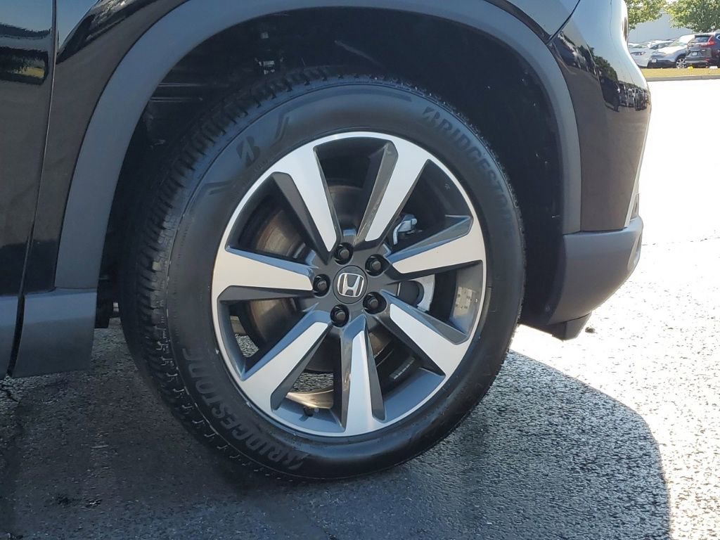 Used 2023 Honda Pilot Elite image 9