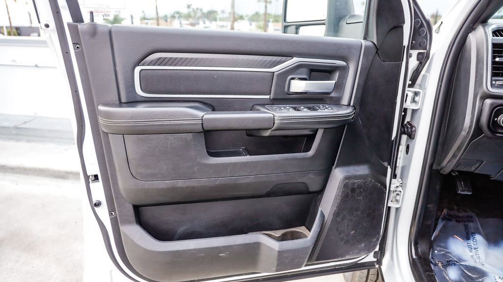 Used 2025 RAM 2500 Big Horn image 24
