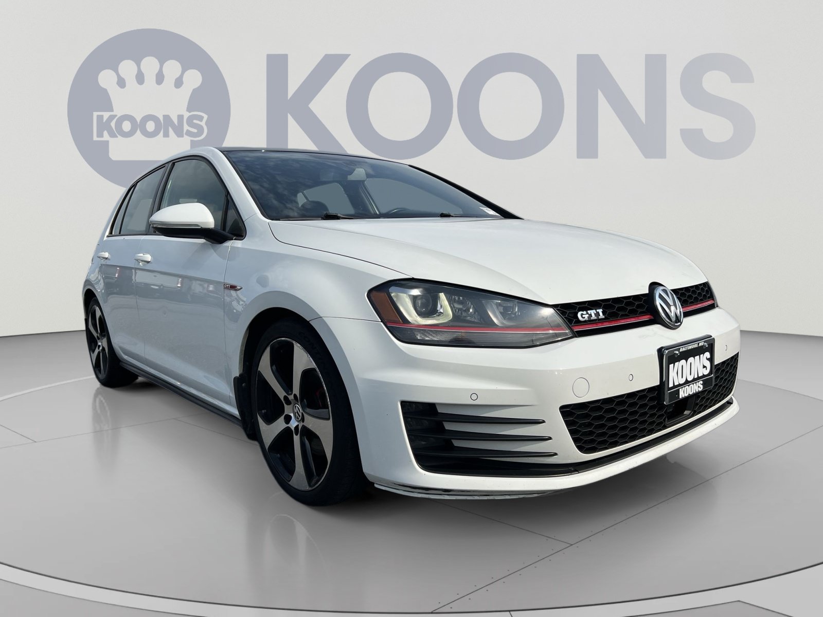 Used 2015 Volkswagen GTI S FWD image 10
