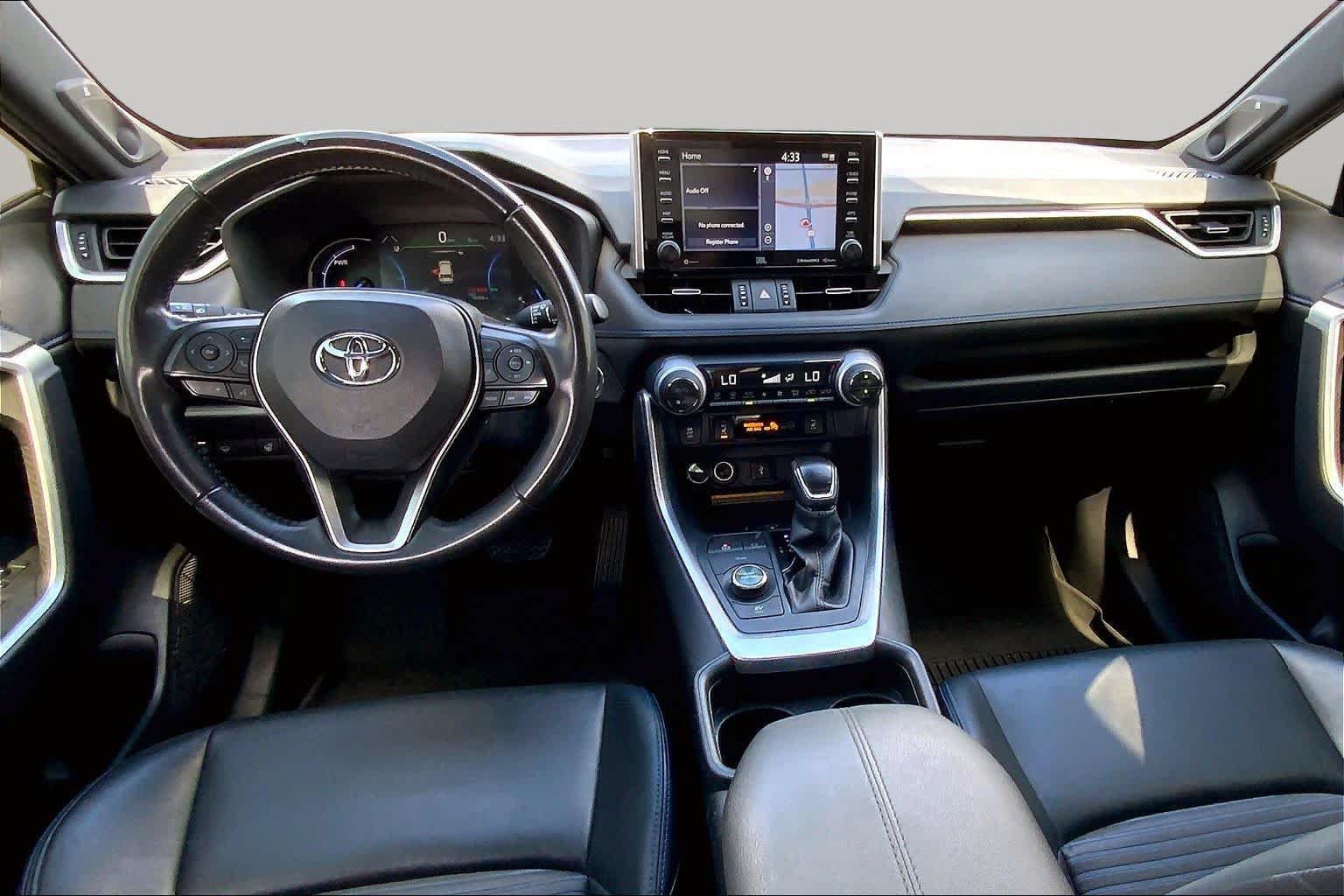 Used 2021 Toyota RAV4 XSE AWD/4WD image 16