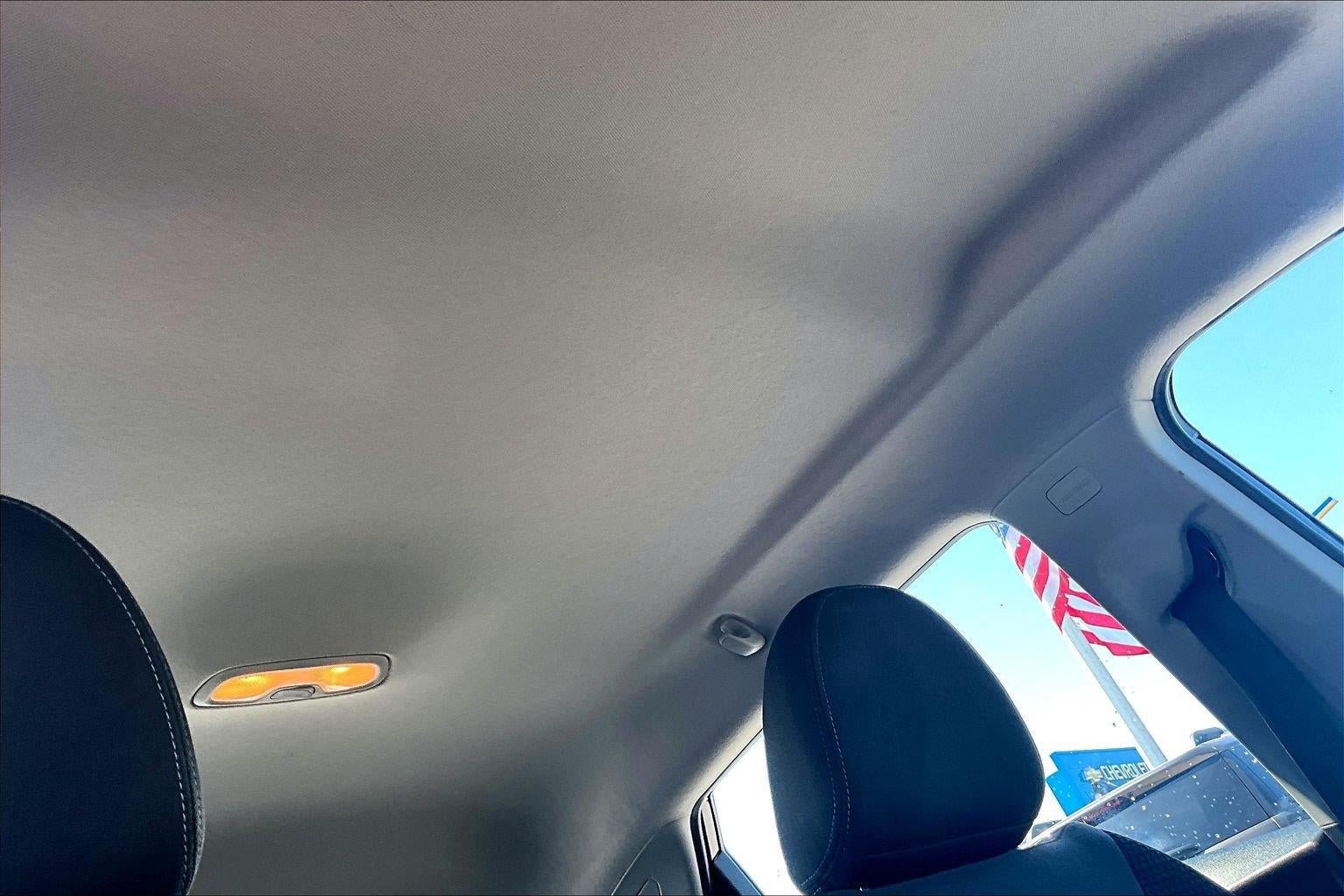 Used 2022 Chevrolet Bolt LT FWD image 27