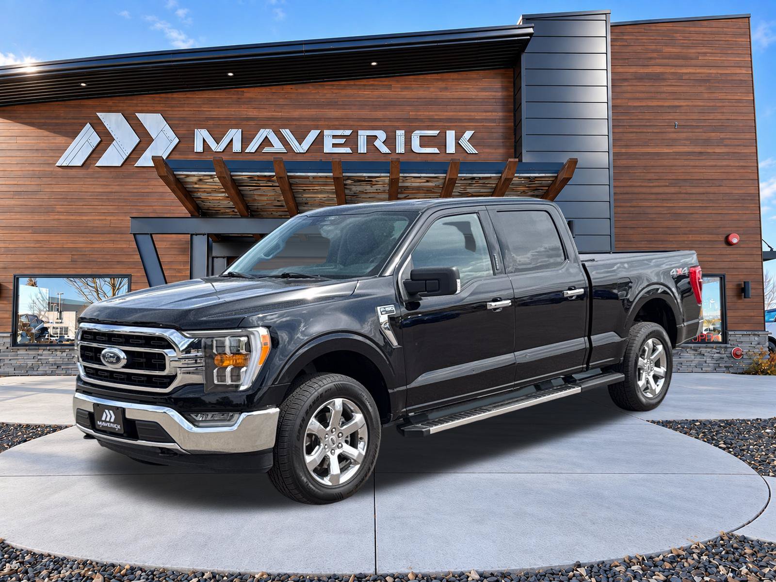 Used 2022 Ford F150 XLT w/ Equipment Group 302A High AWD/4WD image 9