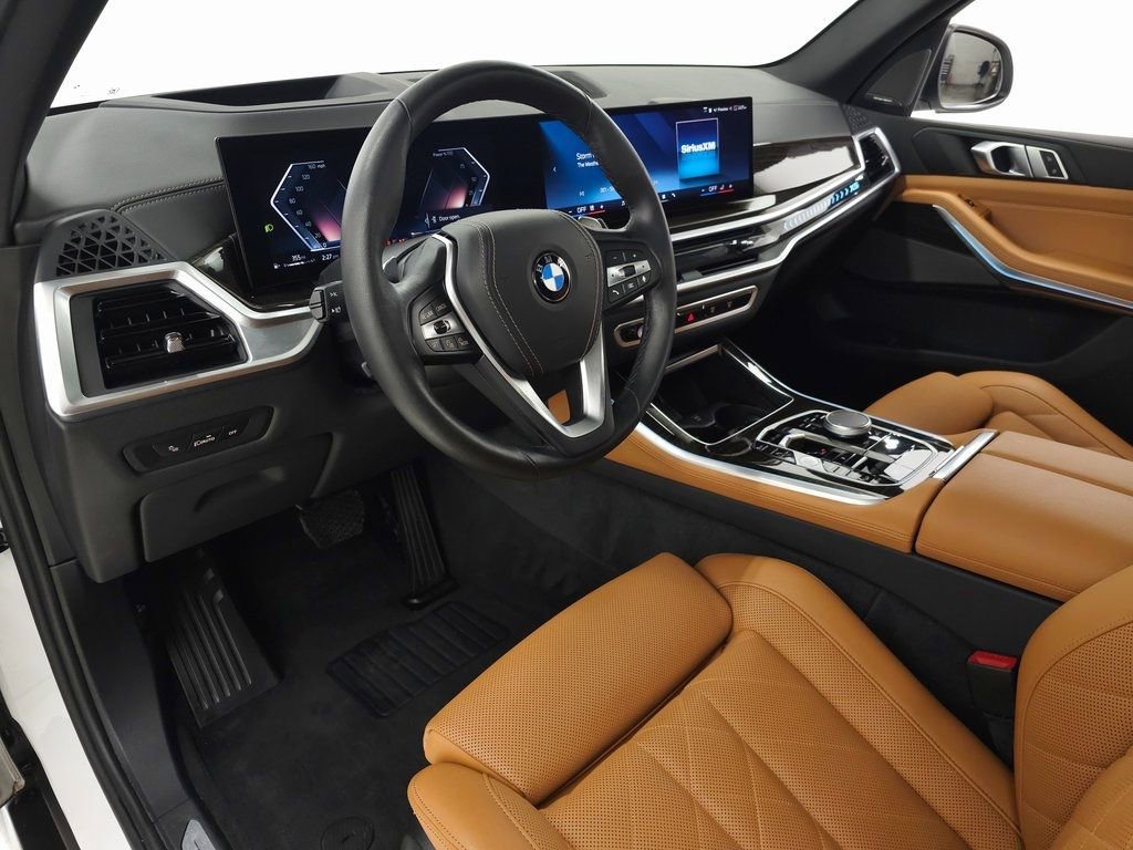 Used 2024 BMW X5 xDrive40i w/ Premium Package image 19