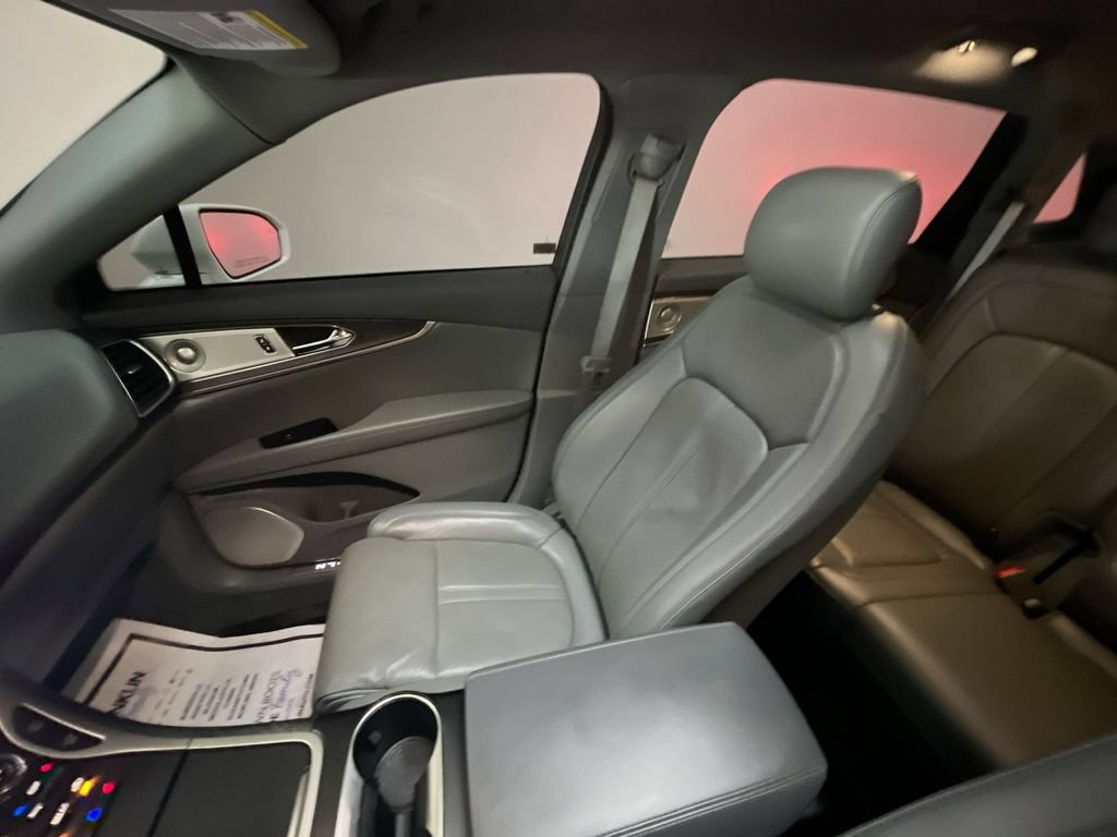 Used 2020 Lincoln Nautilus Reserve w/ Equipment Group 202A AWD/4WD image 28