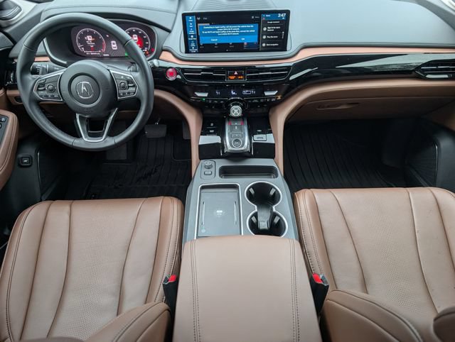 Used 2025 Acura MDX w/ Technology Package FWD image 5