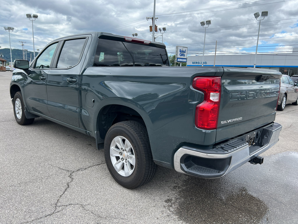 Used 2025 Chevrolet Silverado 1500 LT RWD image 4