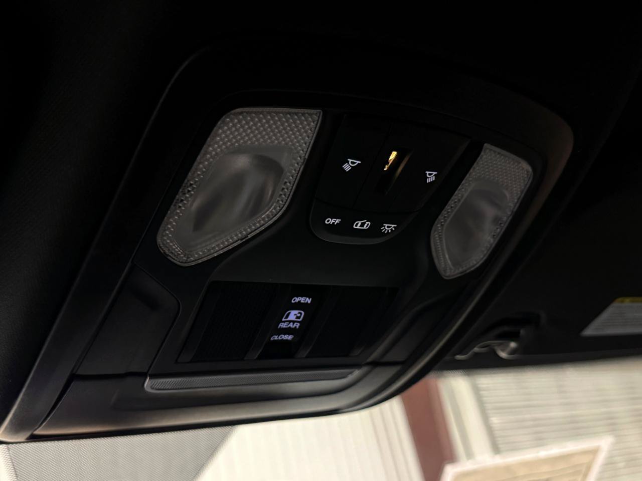 Used 2022 RAM 2500 Tradesman AWD/4WD image 31