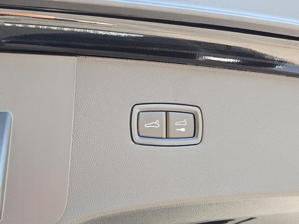 New 2026 Porsche Cayenne GTS image 15