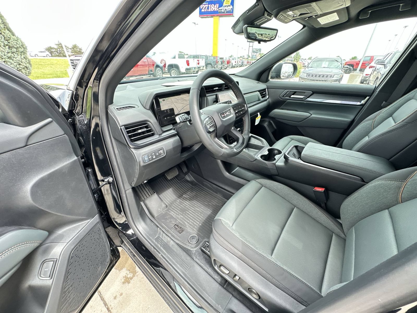 New 2026 GMC Terrain AT4 w/ Convenience Package III AWD/4WD image 10