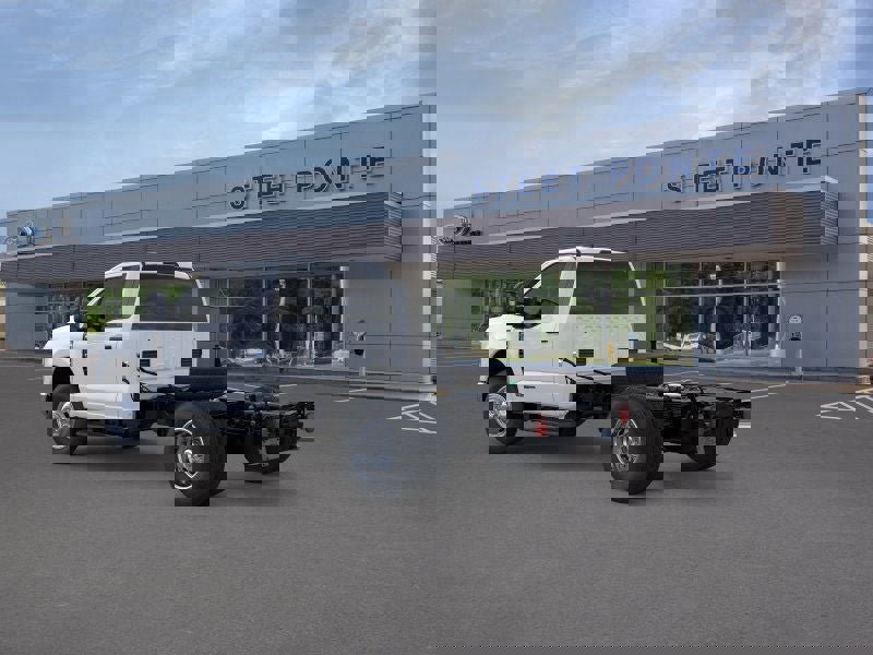 New 2025 Ford F350 XL w/ XL Chrome Package image 4