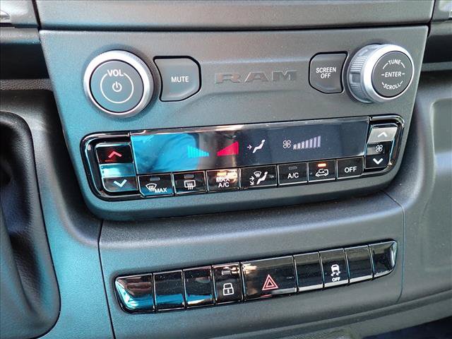 New 2026 RAM ProMaster 2500 w/ Convenience Group FWD image 19