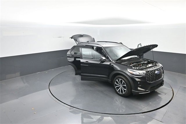 New 2026 Ford Explorer ST-Line image 34