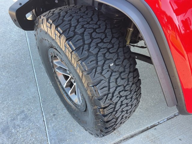 Used 2024 Jeep Wrangler Unlimited Rubicon 392 image 35