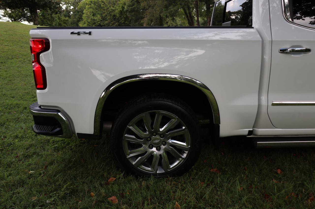 Used 2022 Chevrolet Silverado 1500 LTZ w/ LTZ Premium Package AWD/4WD image 23