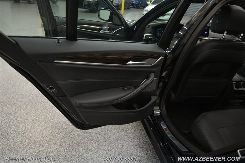 Used 2023 BMW 530i w/ M Sport Package RWD image 45