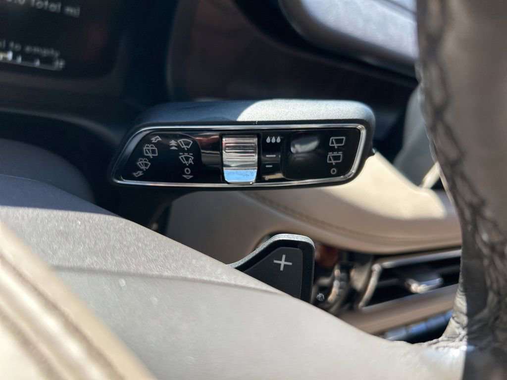 Used 2022 Lincoln Aviator Reserve w/ Elements Package Plus image 28