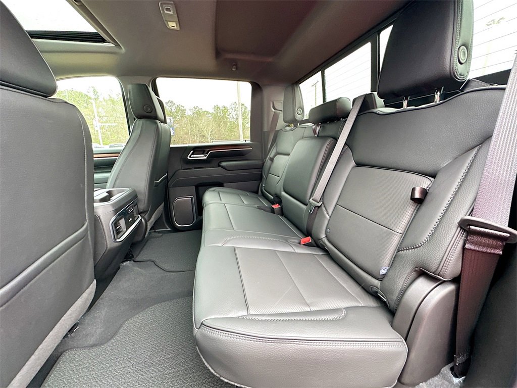 New 2026 GMC Sierra 2500 Denali w/ Denali Reserve Package image 4