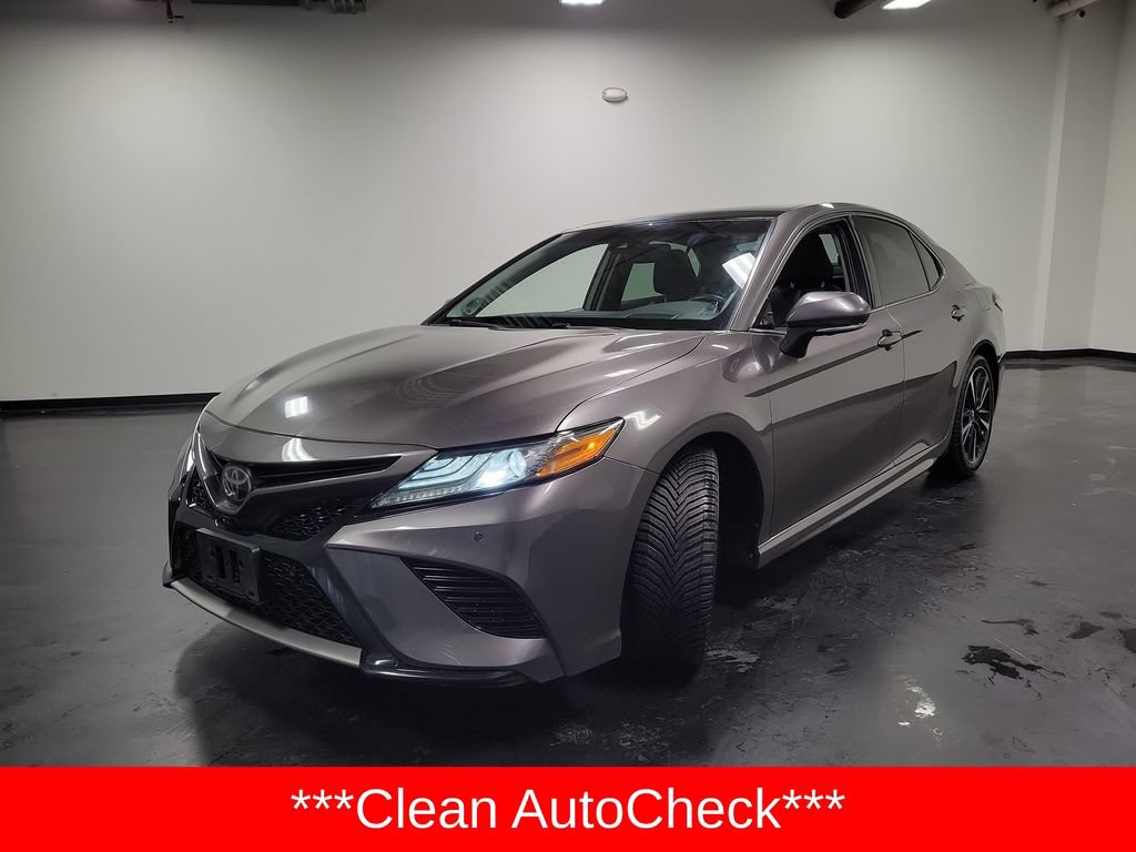 Used 2018 Toyota Camry XSE w/ Driver Assist Package FWD image 4
