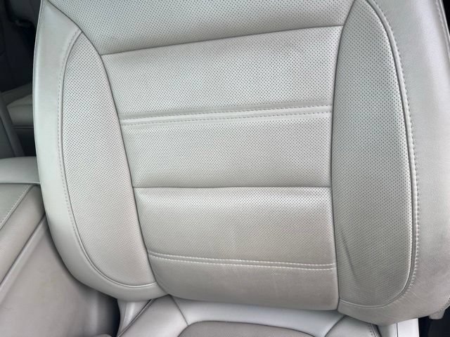 Certified 2019 GMC Acadia Denali w/ Technology Package FWD image 30
