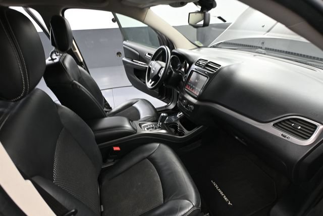 Used 2017 Dodge Journey Crossroad AWD/4WD image 47