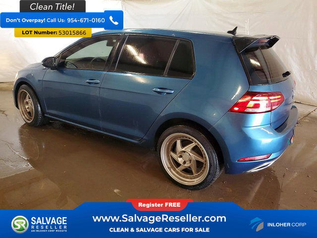 Used 2020 Volkswagen Golf 4-Door FWD image 3
