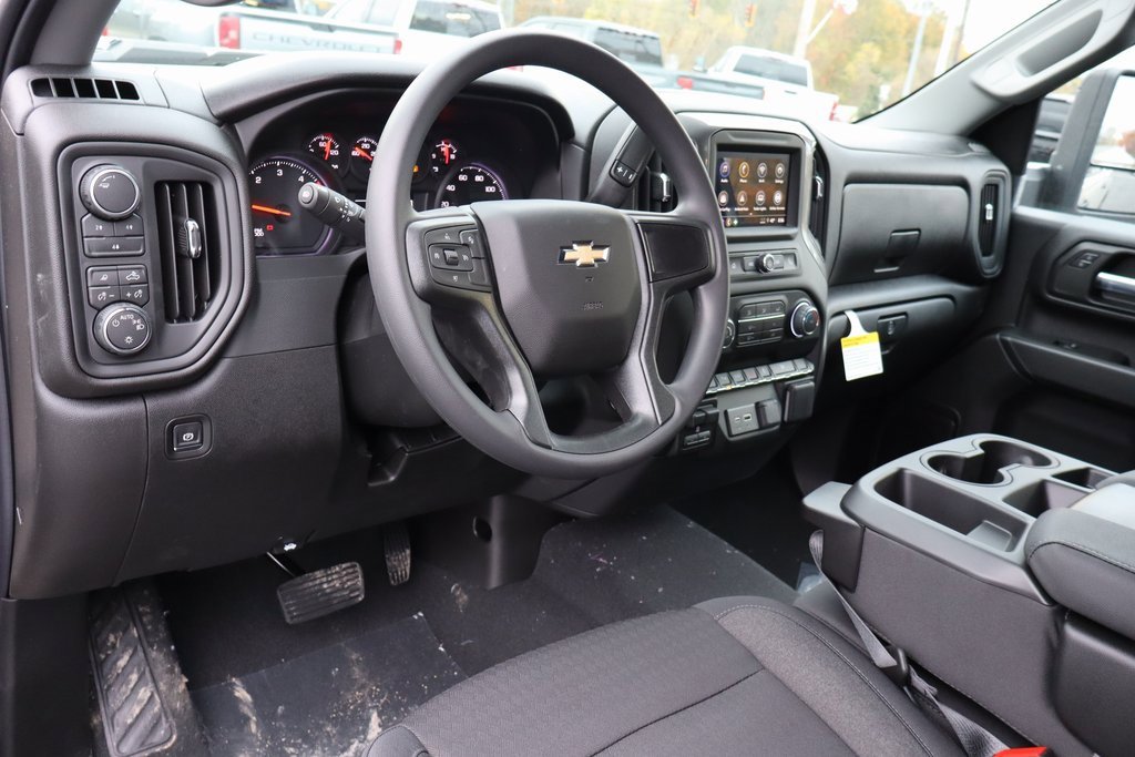 New 2026 Chevrolet Silverado 2500 Custom w/ Custom Value Package image 5