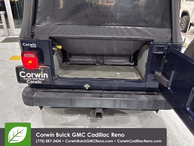 Used 1997 Jeep Wrangler SE AWD/4WD image 17