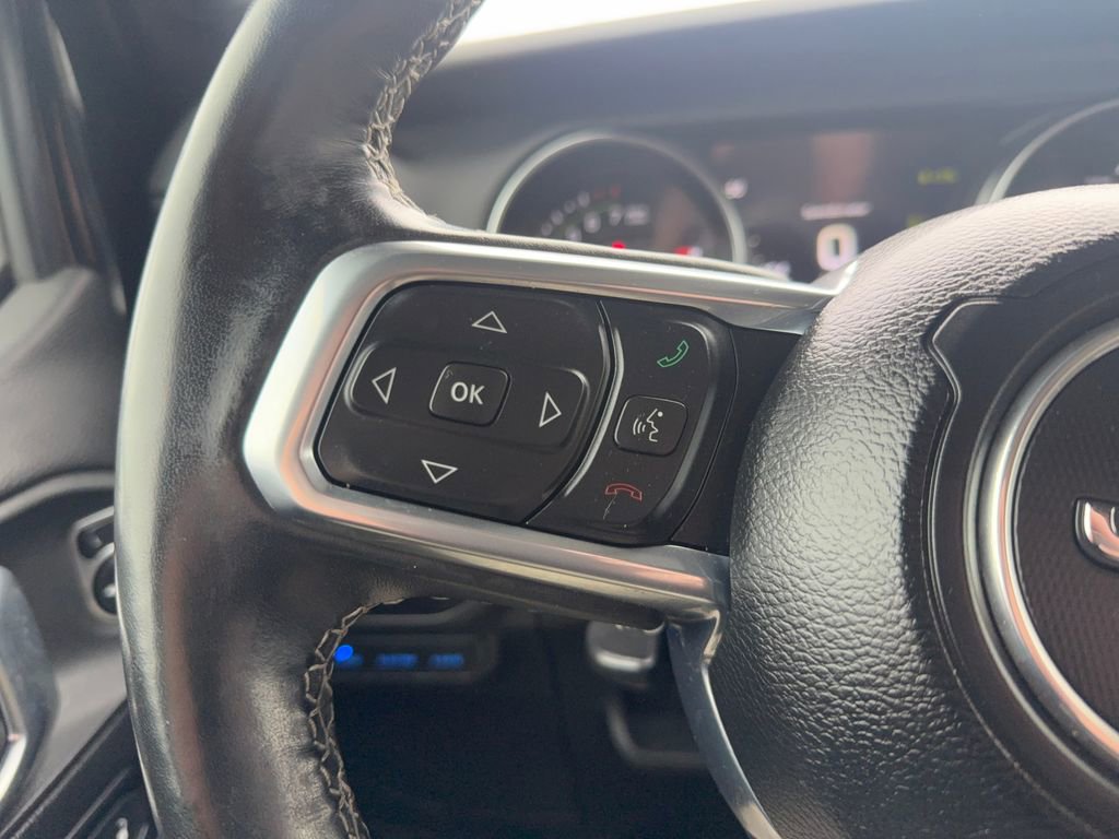 Used 2023 Jeep Wrangler Unlimited Sahara w/ Cold Weather Group image 15