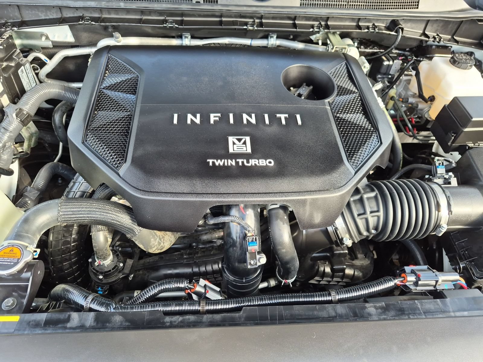 Used 2026 INFINITI QX80 Luxe w/ Cargo Package AWD/4WD image 37