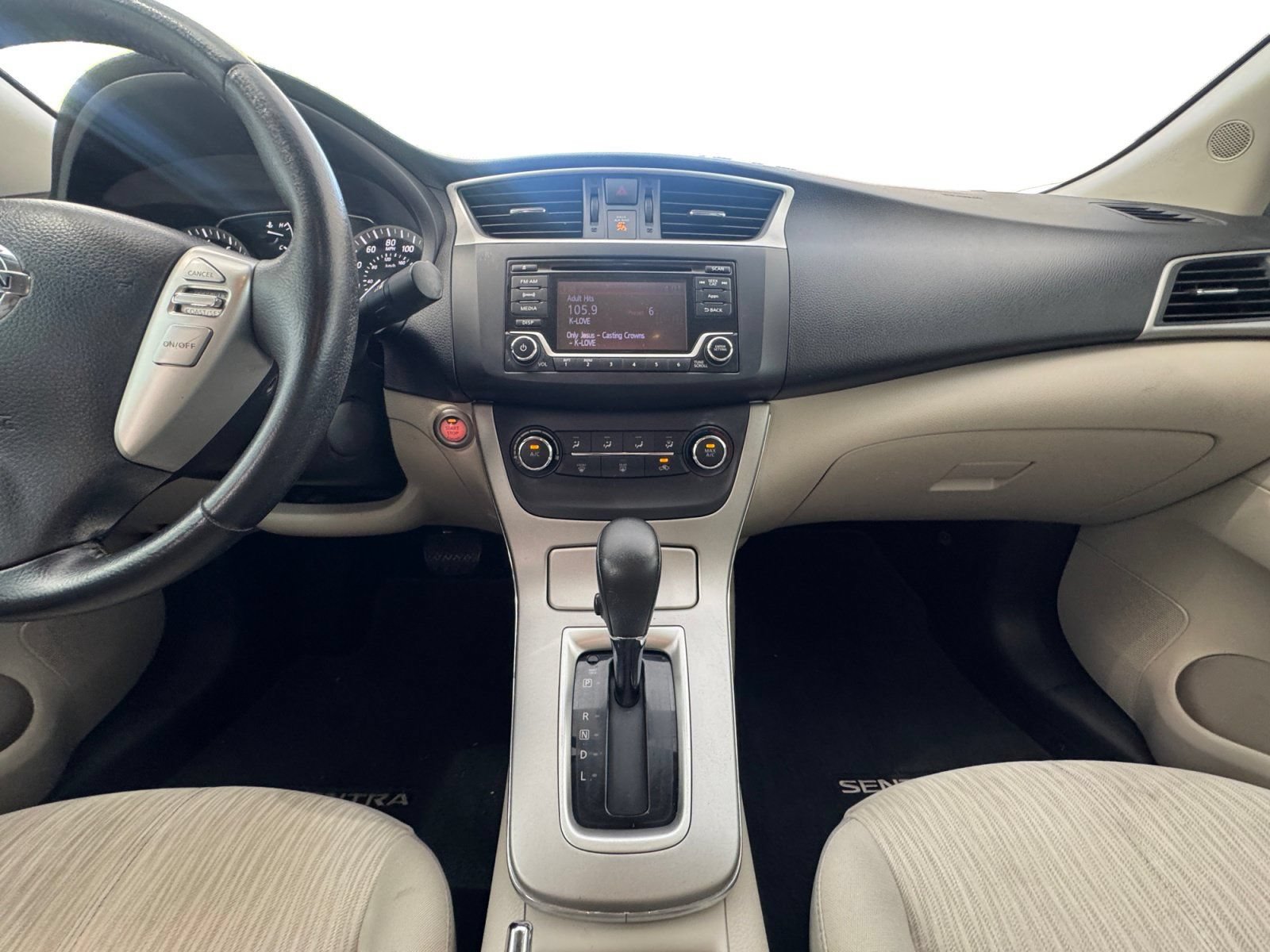 Used 2015 Nissan Sentra SV FWD image 12
