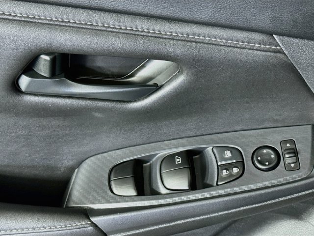 Used 2025 Nissan Sentra S FWD image 21